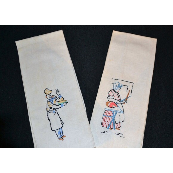 Vintage Kitschy His & Her Linen Towels - Picture 1 of 4